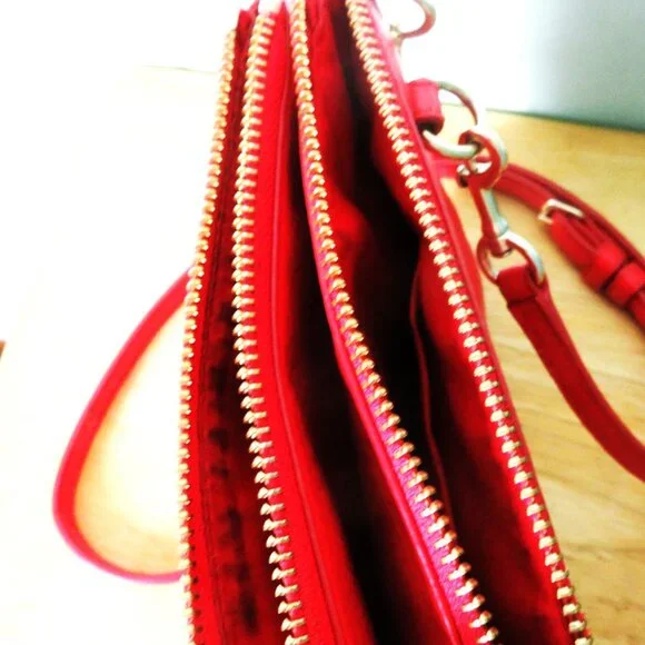 Coach Leather Crossbody Bag Wristlet Red - Picture 3 of 12
